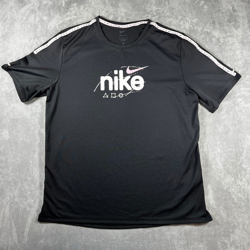 Nike Dri-FIT Womens Black Graphic Training T-Shirt Size Medium